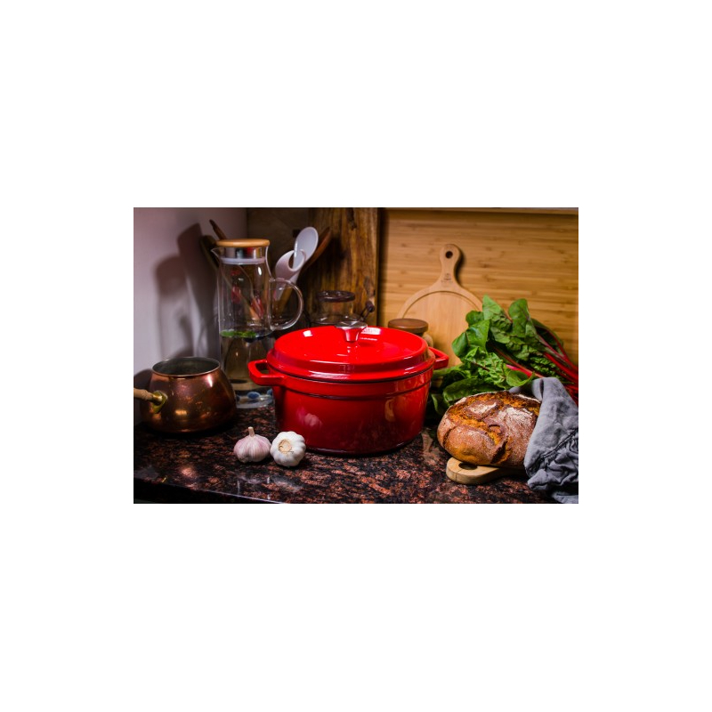 Grandfeu Enamelled Cast Iron Pot in Red, 4.7l. With Lid